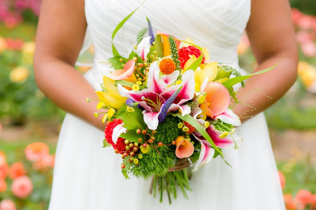 Seattle Wedding Officiants, Elaine Way, Woodland Park Rose Garden, Jen Sanders Photography, Last Minute Wedding, Seattle Elopement, Rose Garden Wedding