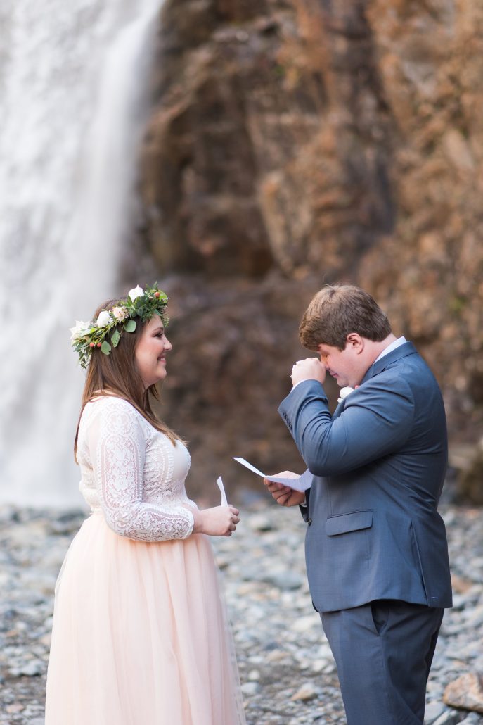 Seattle Wedding Officiants, Seattle Elope, Franklin Falls, Jeanne Phinney Photography, Elaine Way, Elopements Seattle, small wedding, waterfall wedding