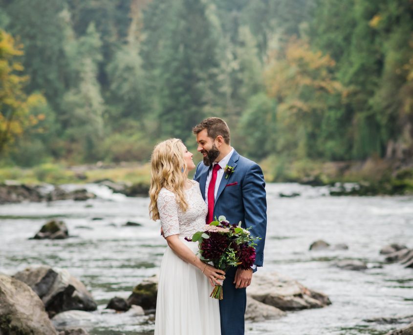 Elope Seattle, Elope with Seattle Wedding Officiants, Seattle Wedding Officiants, Seattle Elope, Wedding Officiant, Wedding Minister, Last Minute Wedding, Snoqualmie River